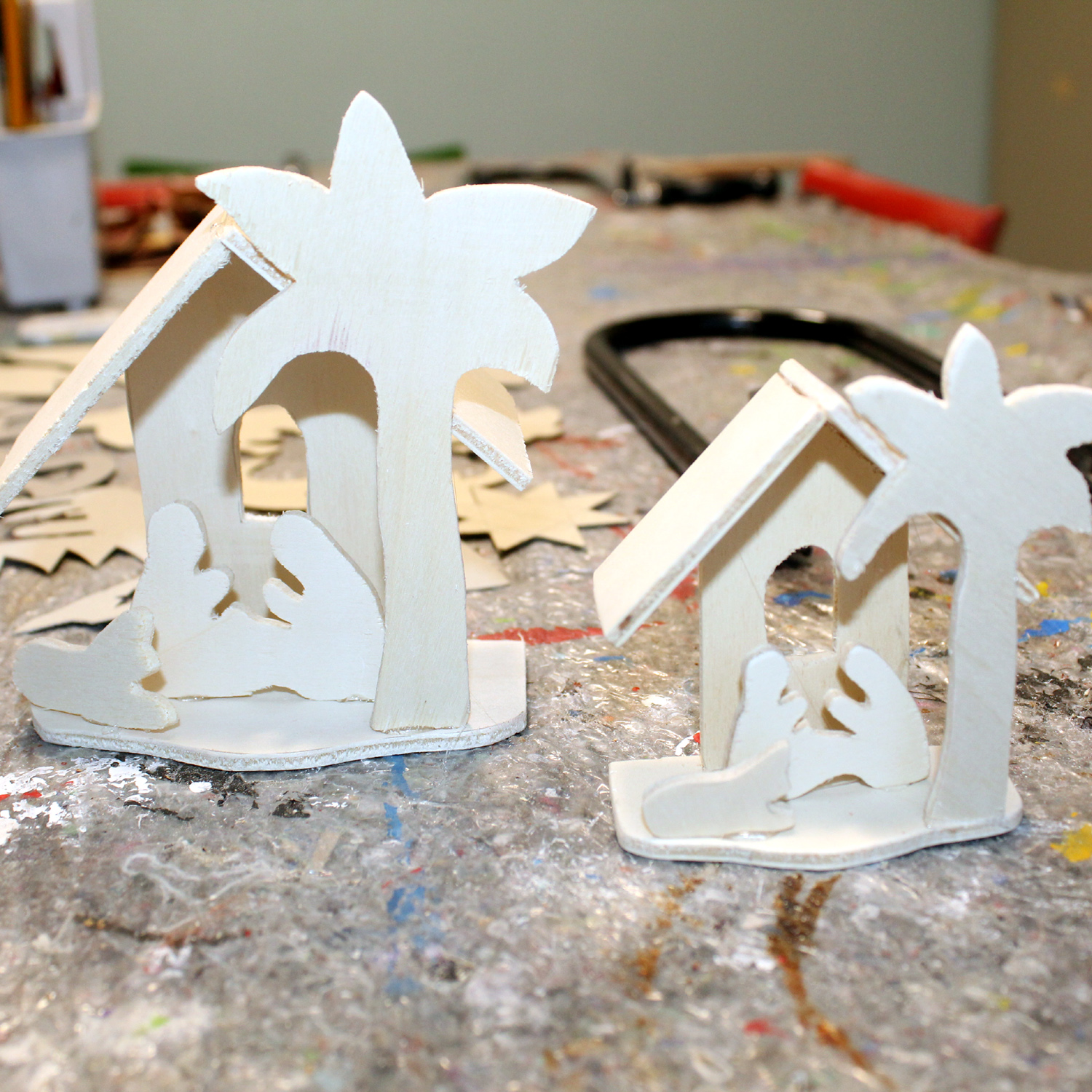 Christbaumschmuck-Werkstatt im Kindertreff