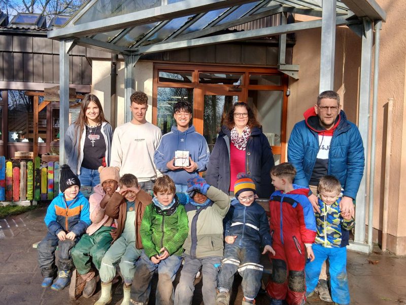 Spende der SMV der Zentralgewebeschule Buchen an den Schulkindergarten