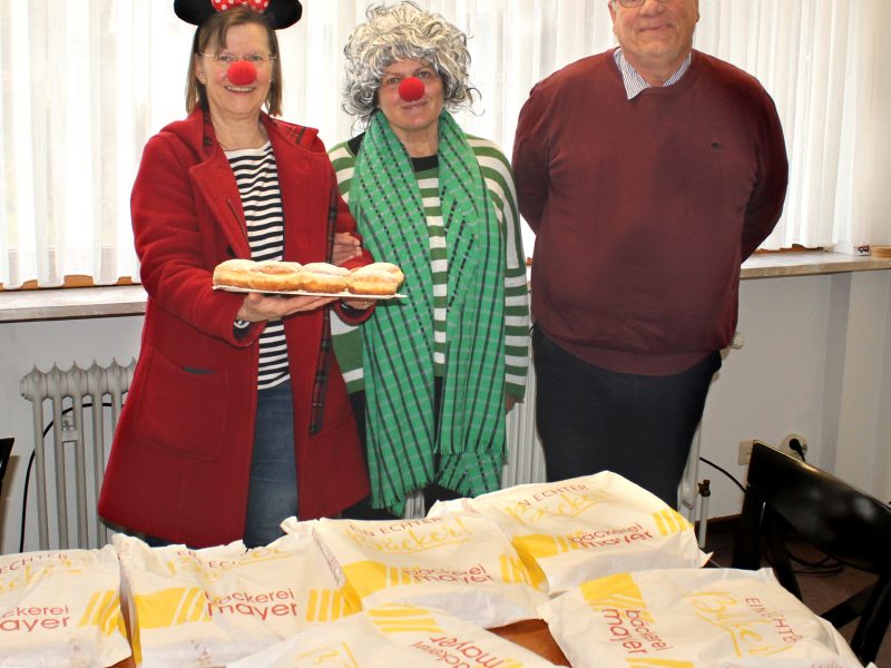 Der Inner Wheel Clubs Neckar-Odenwald spendet leckere Berliner