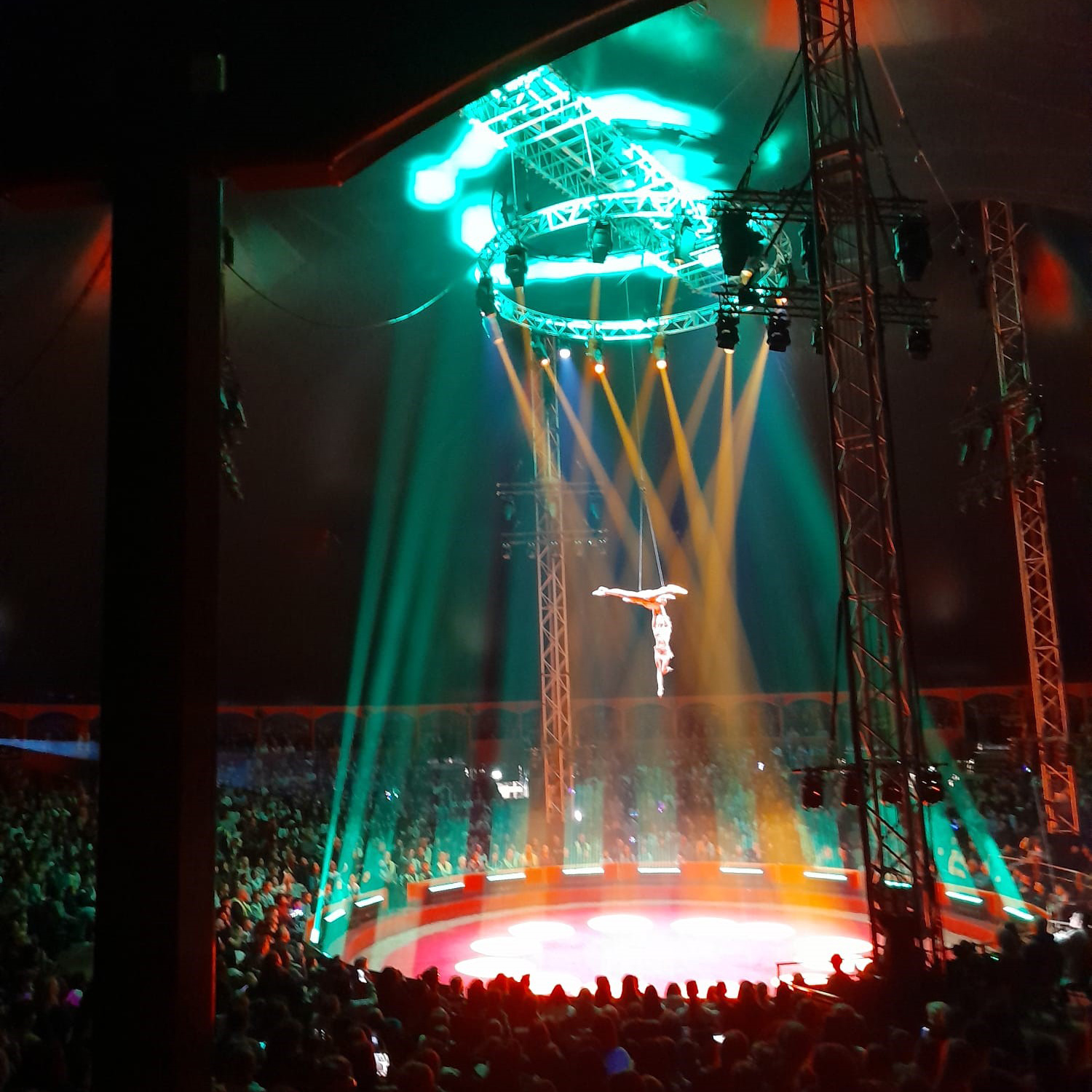 Zu Besuch beim Zirkuspalast in Heilbronn