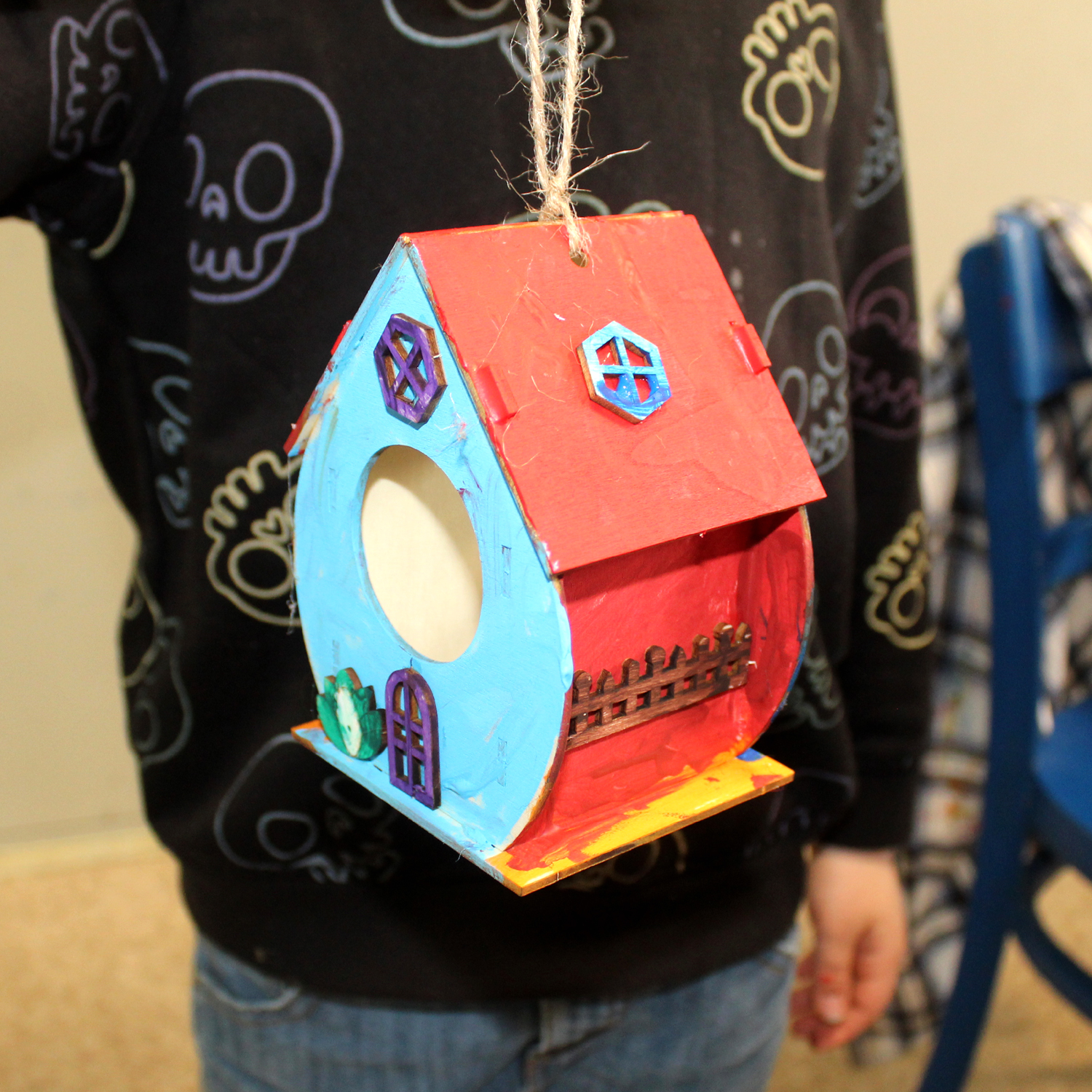 Unsere Vogelhaus-Werkstatt im Kindertreff