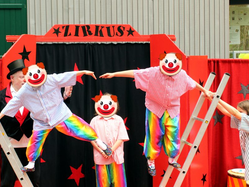 Zirkusauftritt im Waldkindergarten Auerbach