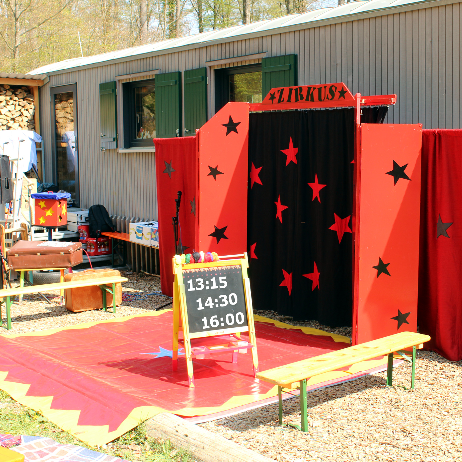 Zirkusauftritt im Waldkindergarten Auerbach