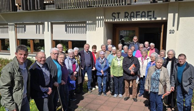 Besuchergruppe des Seniorentreffs Zimmern