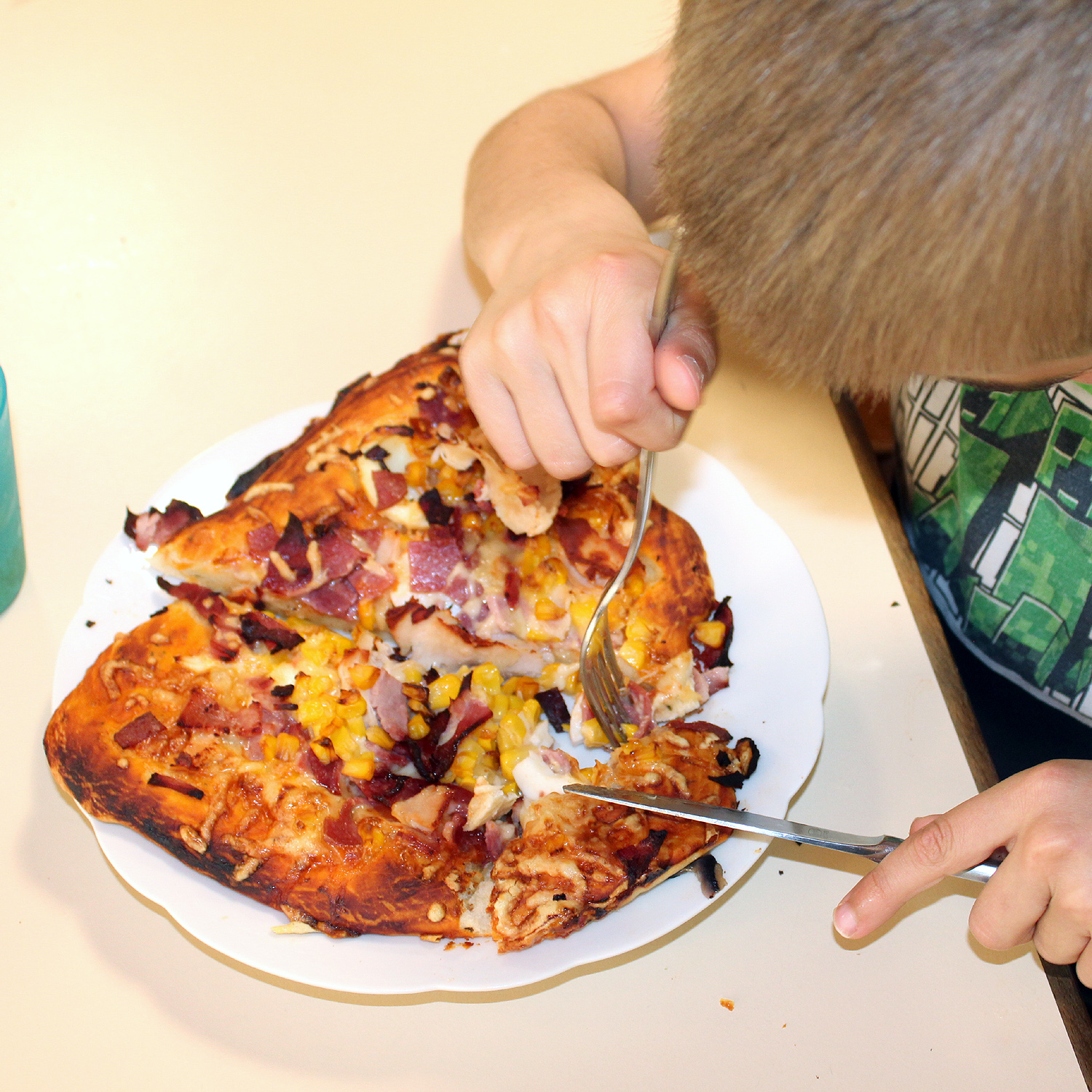 Pizza aus der eigenen "Bäckerei"