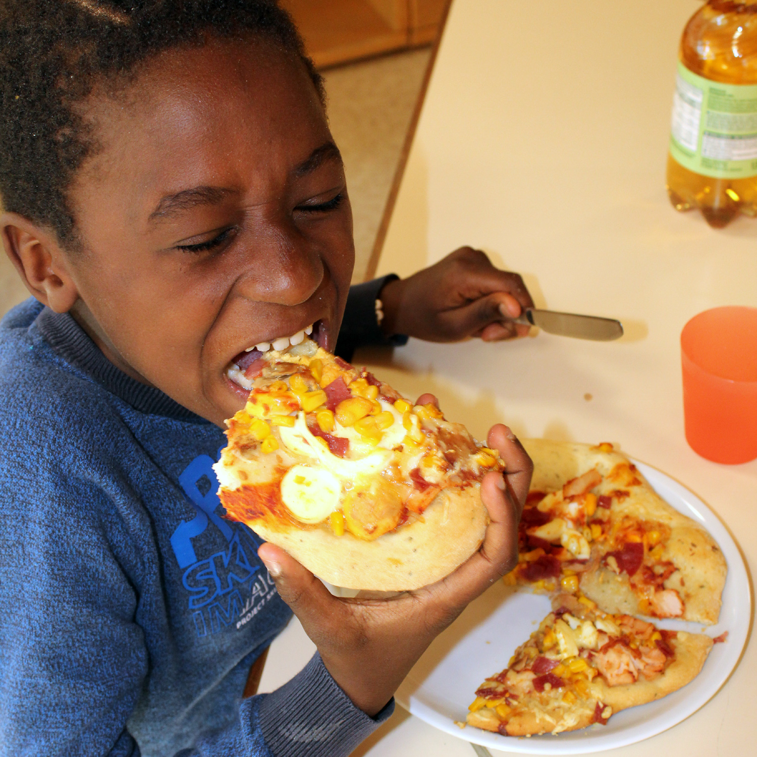 Pizza aus der eigenen "Bäckerei"