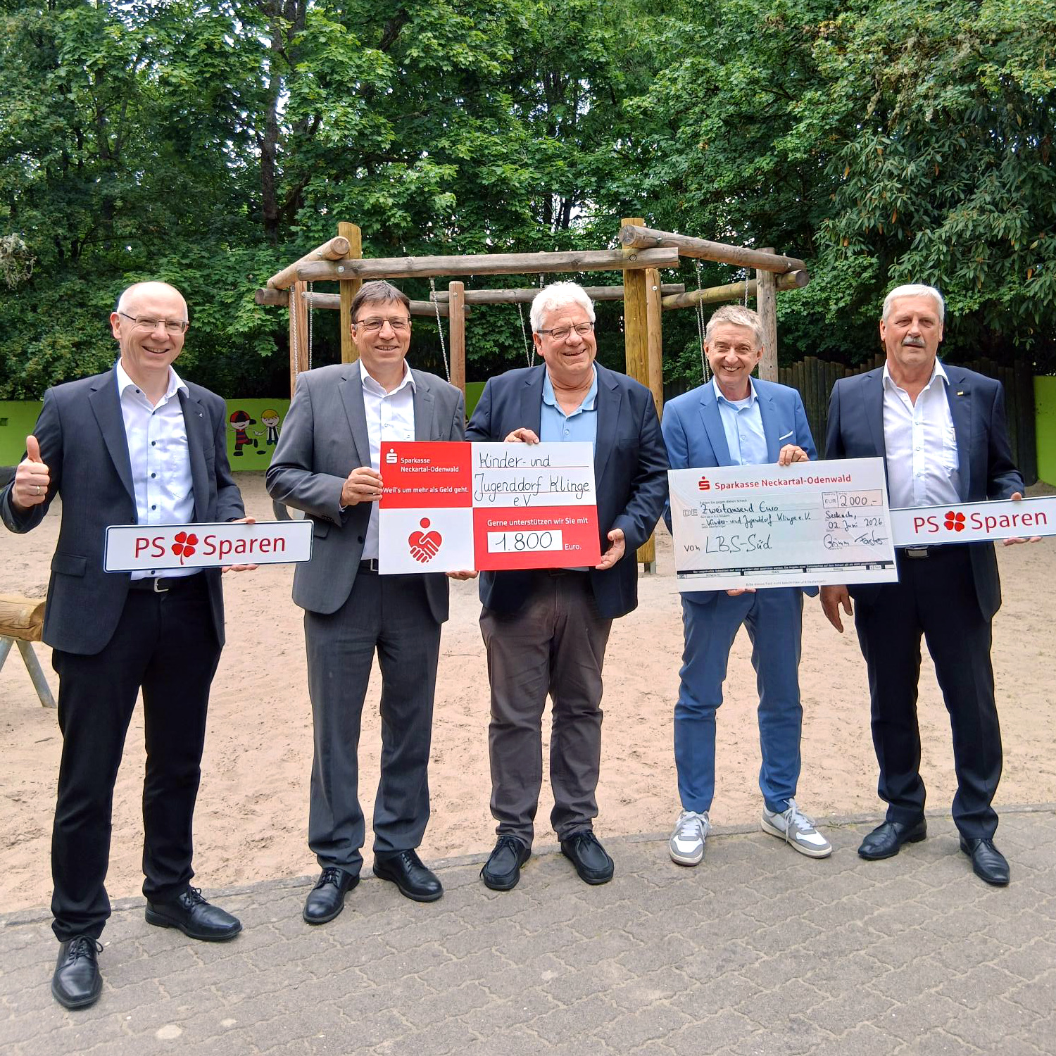 Spende dwe Sparkasse und der LBS