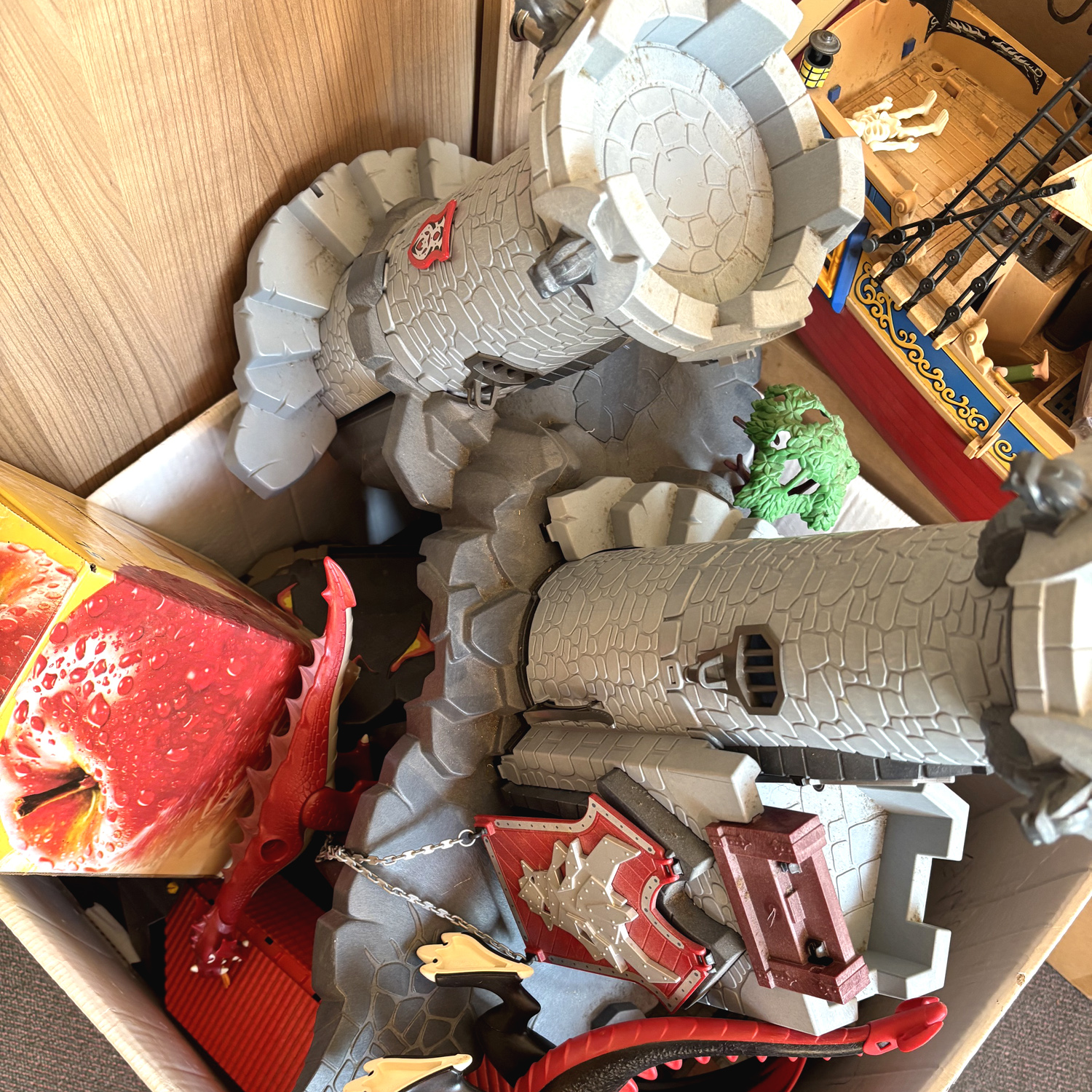 Spielzeugspende der Selbsthilfegruppe Phönix